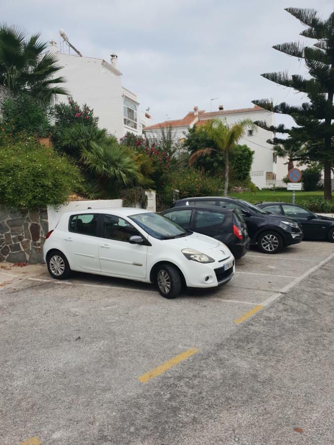 Mateo Apartamentos Nerja Bagian luar foto